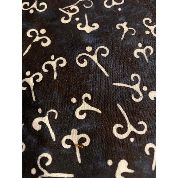 Quilt Fabric 6+ yard fabric black, grey and white. - Picture 6 of 11